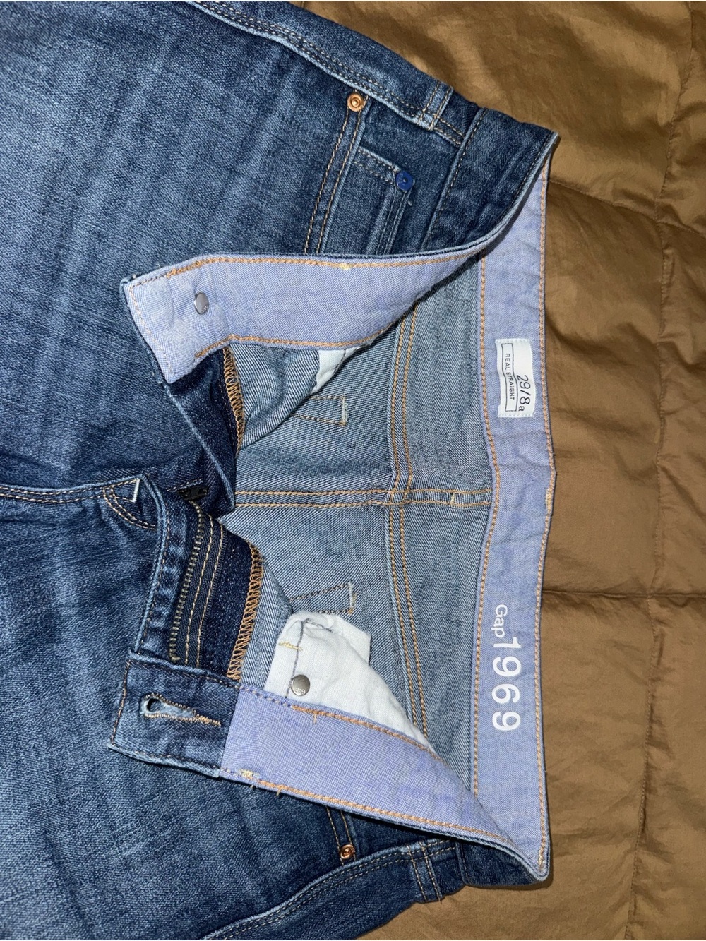 Women's Straight-Leg Low-Rise Jeans - Picture 2 of 3